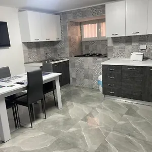 Apartment Casa Krizia 1, Naples
