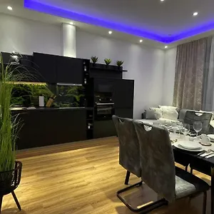 D&d Schonbrunner Deluxe Apartment Wien