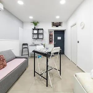 Apartament Many House, Neapol