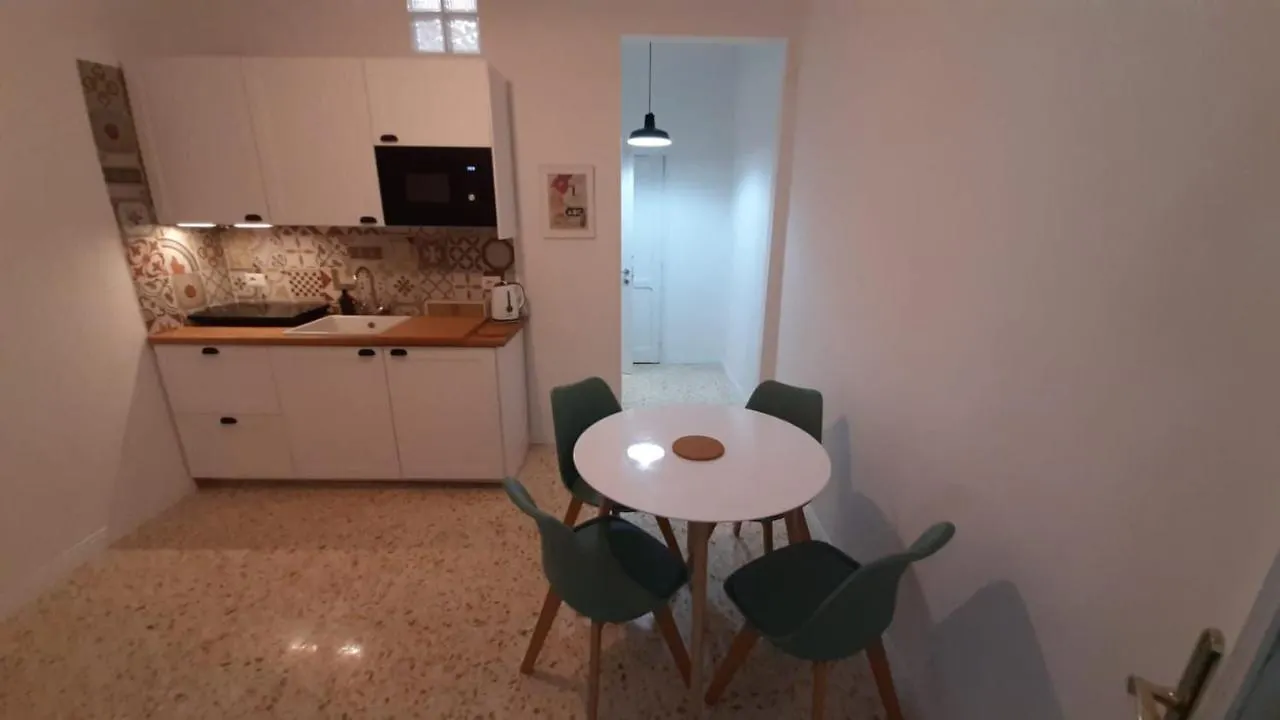 Apartament Palazzetto Di Neubourg Neapol 0*,  Włochy