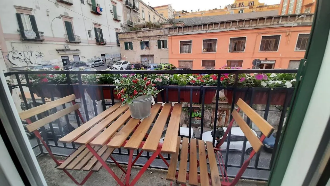 Ferienwohnung Palazzetto Di Neubourg Neapel Italien